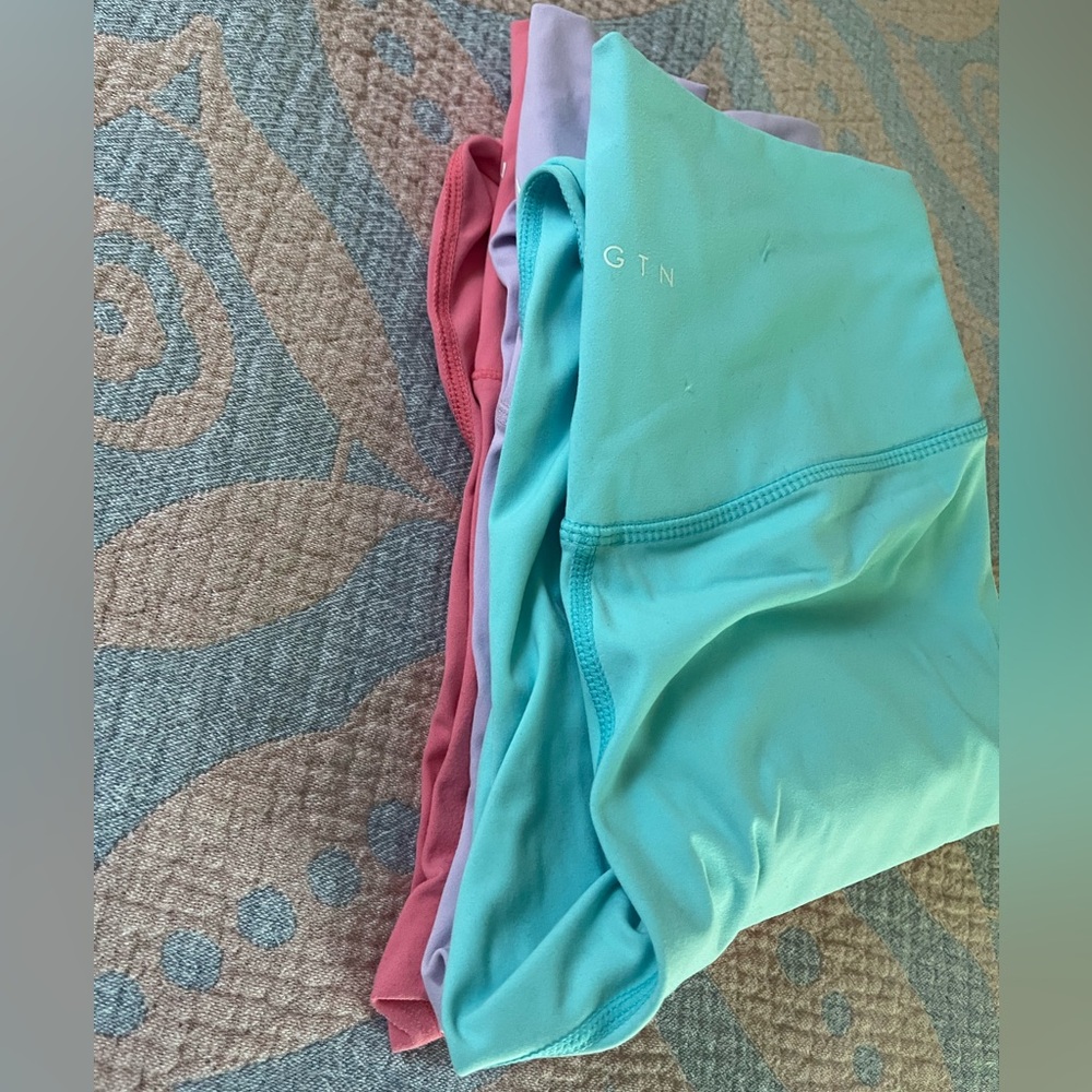 3 Pairs of NVGTN Signature Leggings